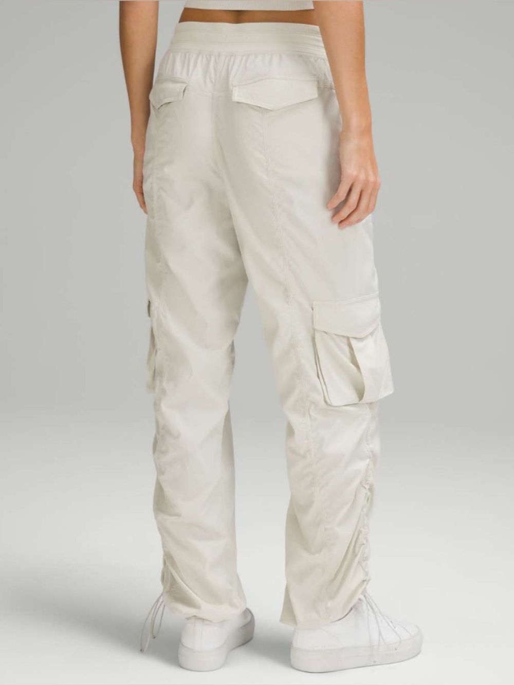 Lululemon | Dance Studio Relaxed-Fit Mid-Rise Cargo Pant - Picture 2 of 6